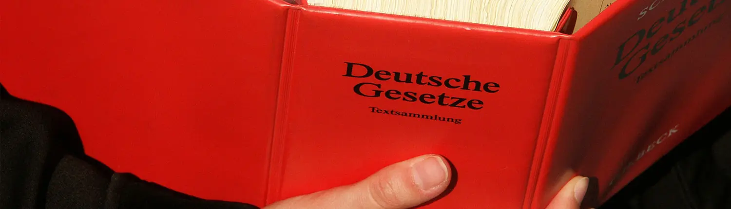 Deutsche Gesetze von Bauer GmbH